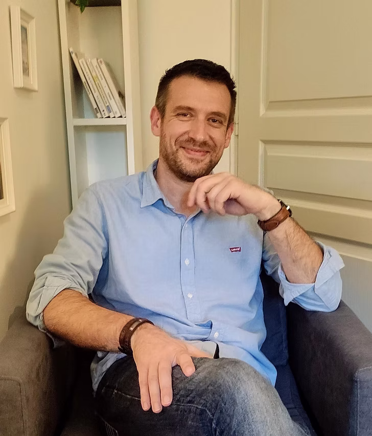 Cyril Farjat, psychopraticien en Gestalt-thérapie à Rezé près de Nantes